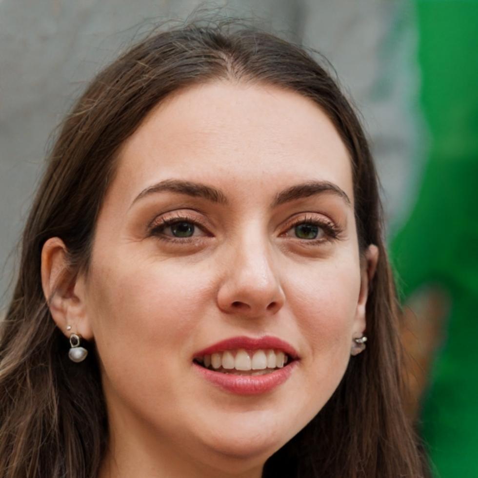 Eira Thornfield - Co-Founder of dexloarara